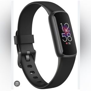 BRAND NEW FITBIT LUXE